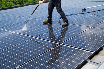 washing and cleaning photovoltaic panels