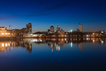 Fototapeta na wymiar Panorama of the evening city