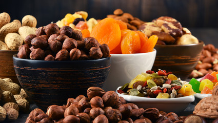Composition with dried fruits and assorted nuts