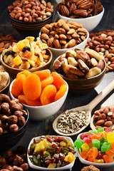 Composition with dried fruits and assorted nuts