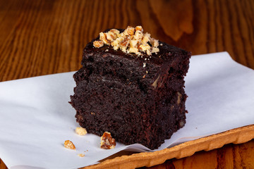Brownie cake with nuts