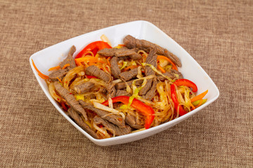 Glass noodle with beef and vegetables