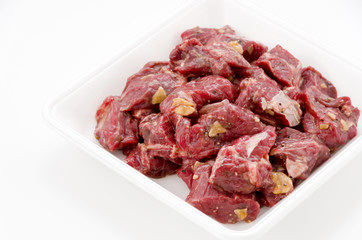 牛肩ロース サイコロ味付け肉