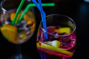 fresh and refreshing cocktails based on gin, a distinctive herbal flavor