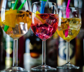 fresh and refreshing cocktails based on gin, a distinctive herbal flavor