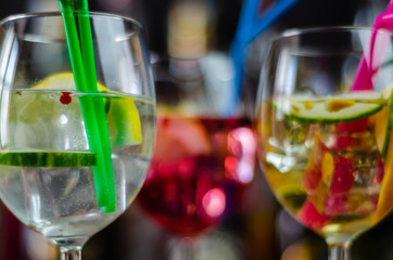 fresh and refreshing cocktails based on gin, a distinctive herbal flavor