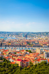 Obraz premium Aerial view of beautiful city Marseille, France