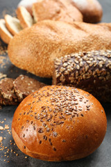 bread with seeds
