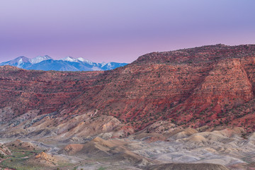 Scenery at Delicate Arch, Arches National Park, Utah, on a bright sunny day