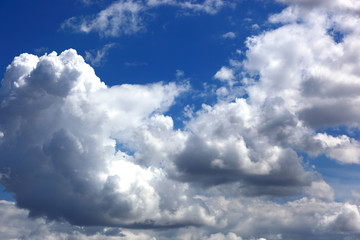 Naklejka na ściany i meble Wolkenhimmel, Regenwolken, Tiefdruckgebiet
