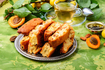 Italian cantuccini cookies
