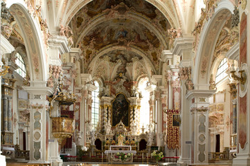 Basilika des Klosters Neustift bei Brixen in Südtirol