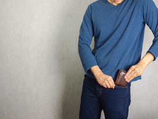 Put wallet in the pant