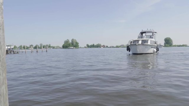 Reveal of a expensive yaght in dutch waters.