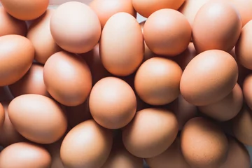 Abwaschbare Fototapete fresh chicken eggs, top view. © saknakorn