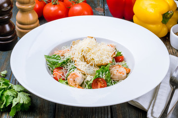 salad caesar with shrimps