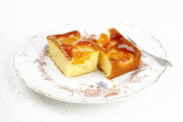 Omas Marillen-Kuchen