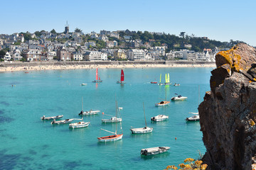 plage et port de pleneuf val andre - cote d armor