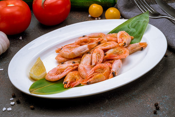 boiled shrimp on plate