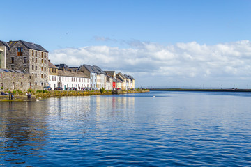 Fototapeta premium Buildings in Corrib river