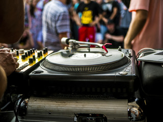 turntable dj setup