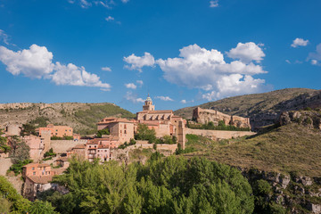 Fototapeta na wymiar Albarracin, medieval village in teruel, Spain.