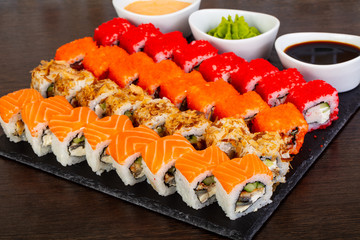 Delicious California and Philadelphia set