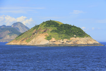 Islands around the world, Redonda Island in Rio de Janeiro, Brazil 