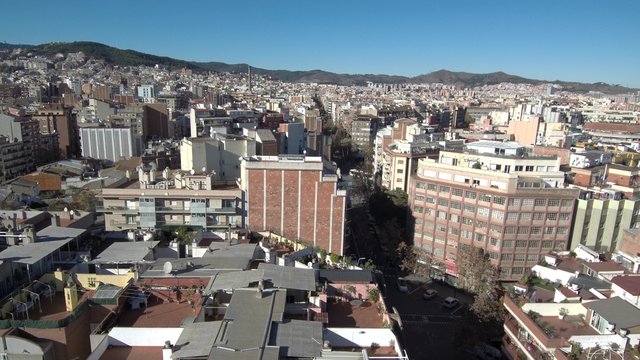 Barcelona desde drone. Ciudad de Cataluña, España desde el aire