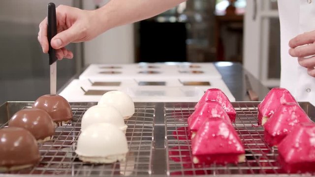 Decorating, preparing Cakes, 60 frame per second.