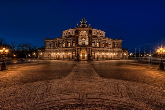 Semperoper, opera house, in the evening, Dresden, Saxony, Germany, Europe