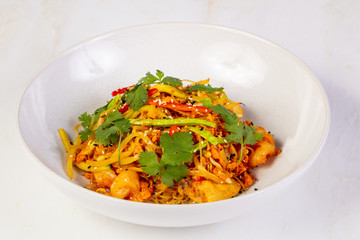 Rice noodle with chicken