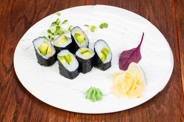 Japanese avocado roll