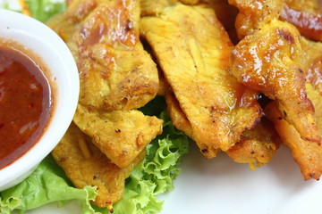 delicious Pork Satay with Peanut Sauce