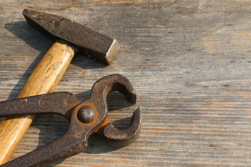 Hammer und Zange, Werkzeug, Handwerk, Heimwerken, Reparaturen