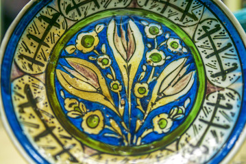 ottoman ceramic art, historical artifacts vases and ceramics
