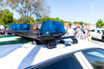 Fototapeta na wymiar Emergency lights on an american police car