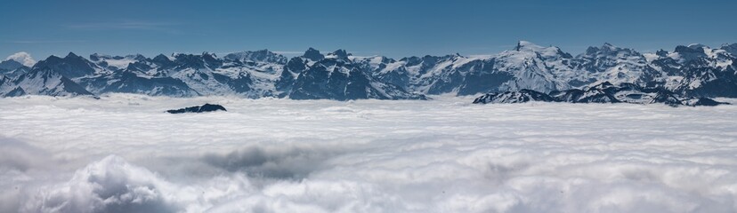 Pilatus mount, surround view, snow alps and fog