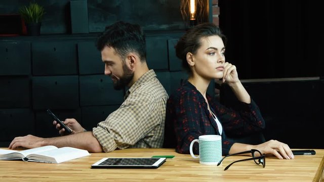 Internet surfing instead converation