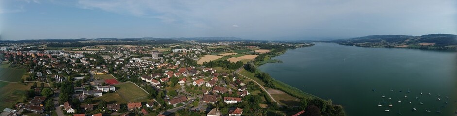 Fototapeta na wymiar Panoramic shot of Greifensee
