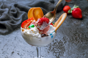 Ice cream with fresh berries