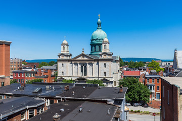 Fototapeta na wymiar Historic Buildings Surrounding the Pennsylvania State Capitol in Harrisburg, Pennsylvania
