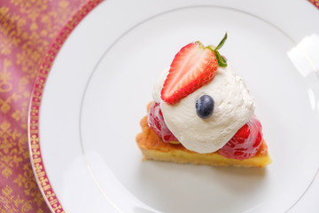 いちごのタルトケーキ
