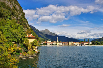 Fototapeta na wymiar Porlezza am Luganersee, Italien - Porlezza small town on Lake Lugano