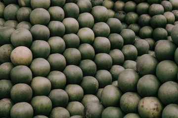  Grapefruit . Green pomelo backgounds on market thailand