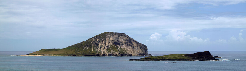 Fototapeta na wymiar Rabbit and Rock Island Panorama