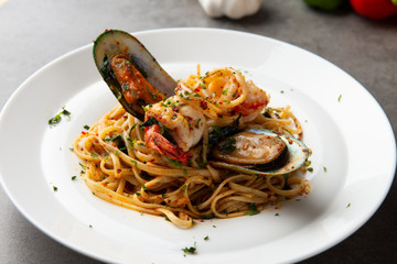 aglio olio spaghetti with seafood