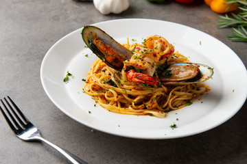 aglio olio spaghetti with seafood