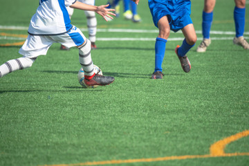 Obraz premium 高校サッカー試合風景