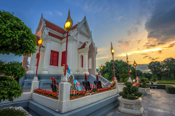 Naklejka premium Court of Thai King 